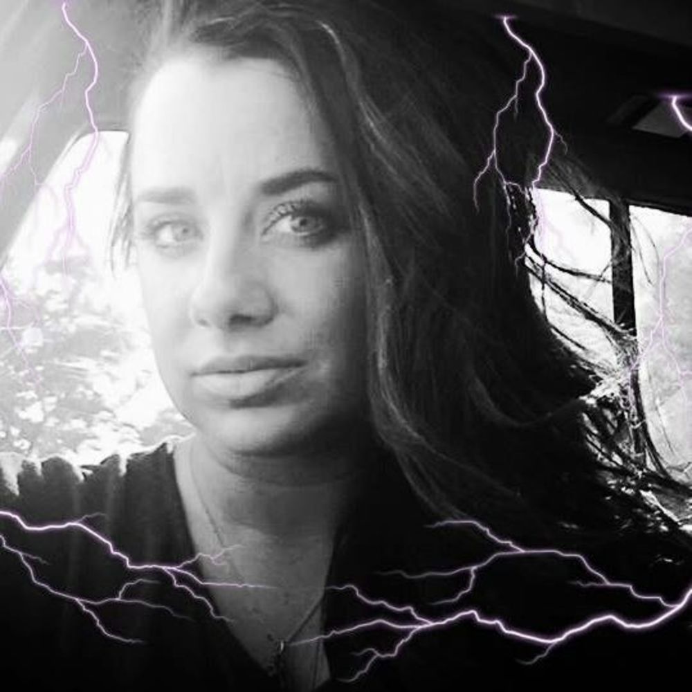 Meet your Posher, Cynthia